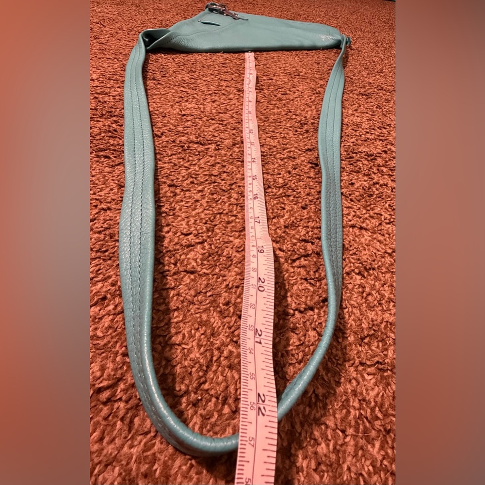 Chic Mint Shoulder Bag - Picture 11 of 12